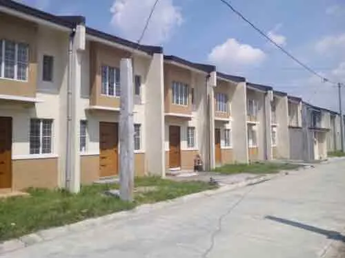 Olivarez Homes